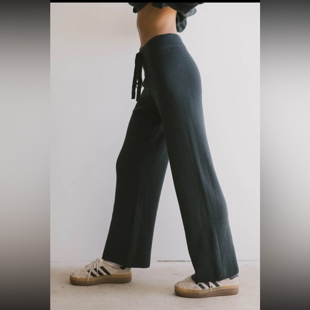 Böhme Jesse Waffle Knit Pants in Navy